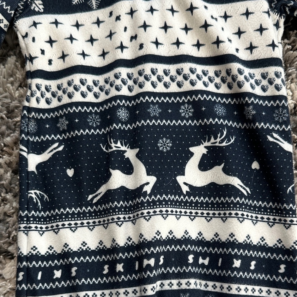Skims Cozy Reindeer Patterned Onesie - Picture 5 of 6